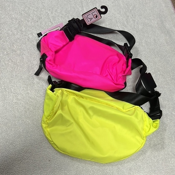 LOLA Large Moonbeam Bum Bag Neon Green or Pink - Picture 6 of 7